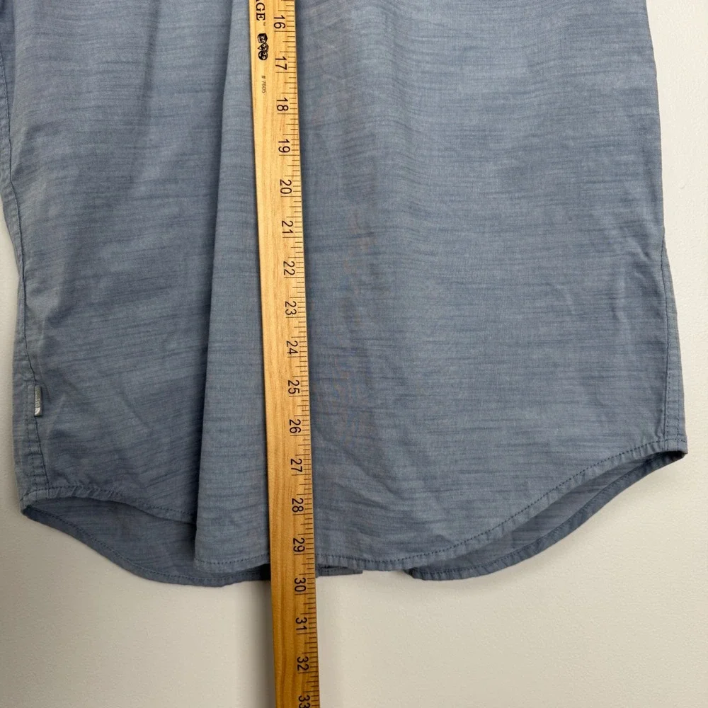 The North Face Mens Short Sleeve Button‎ Up Shirt Blue Chambray Size M